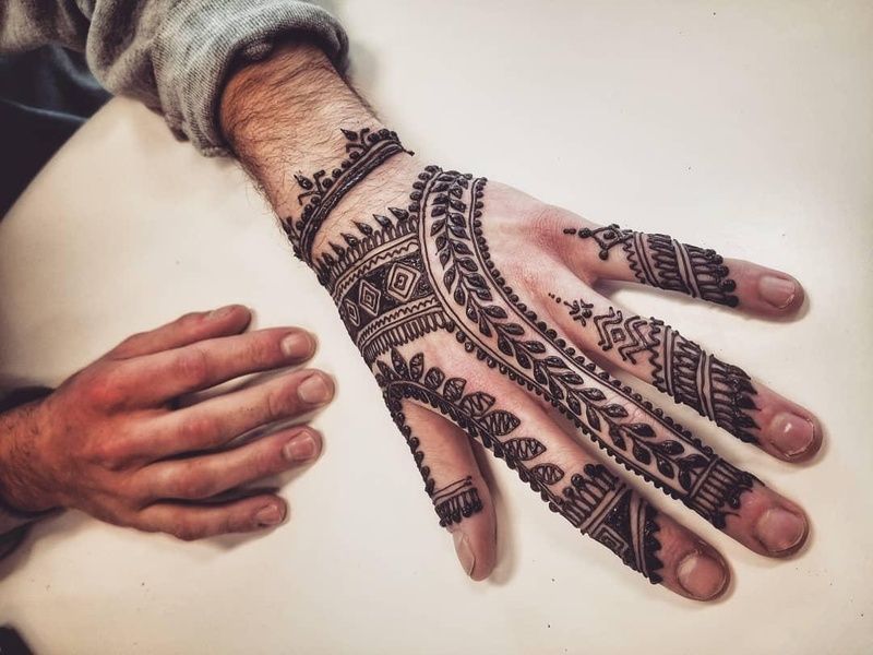 back mehendi design