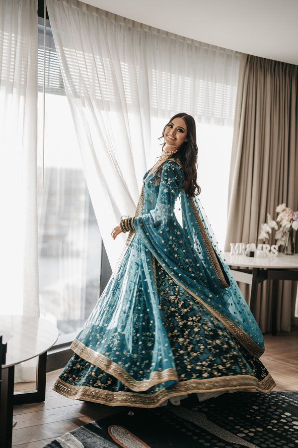 velvet lehnga