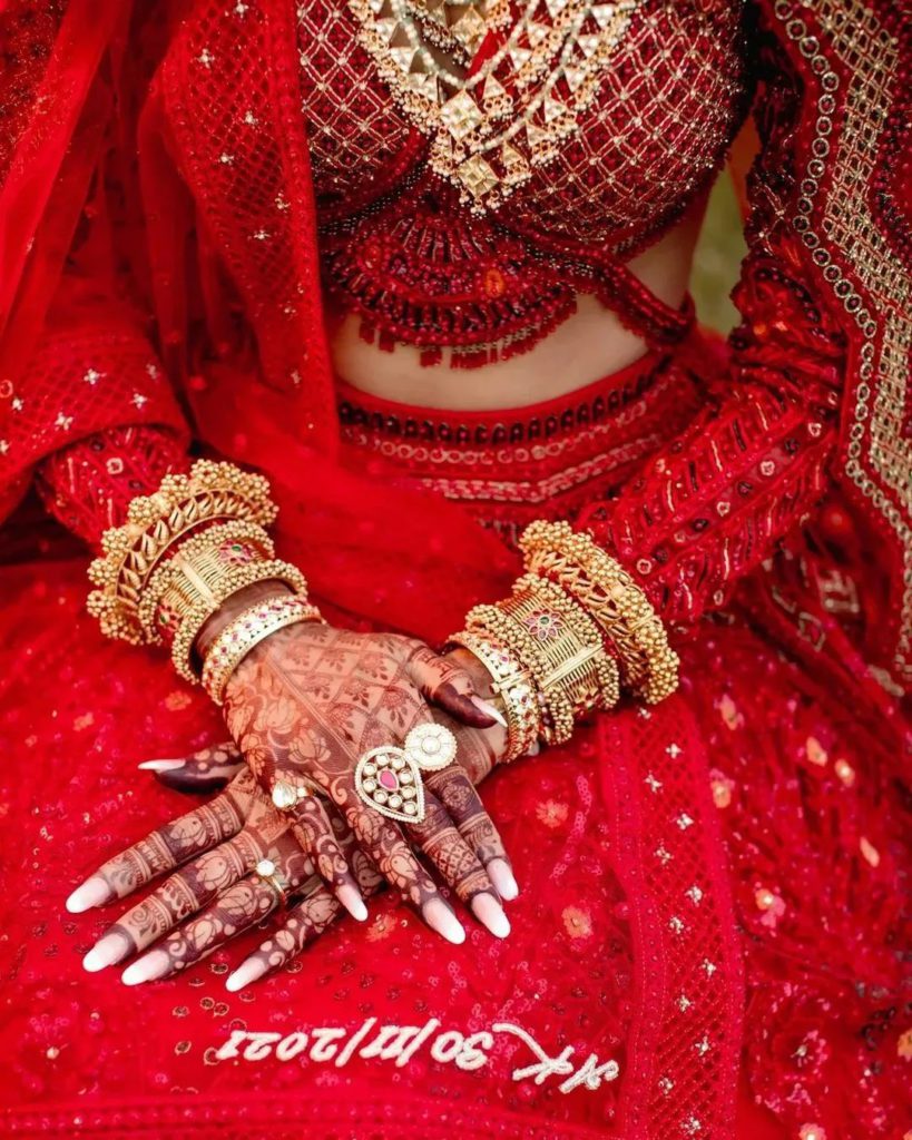 red lehenga love story